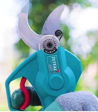 Máy cắt cành dùng pin 20V TSSLI20308 TOTAL