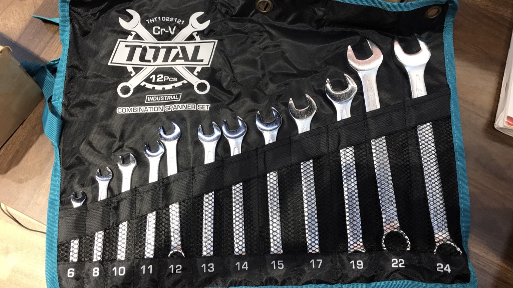 Bộ cờ lê vòng miệng THT1022121 TOTAL