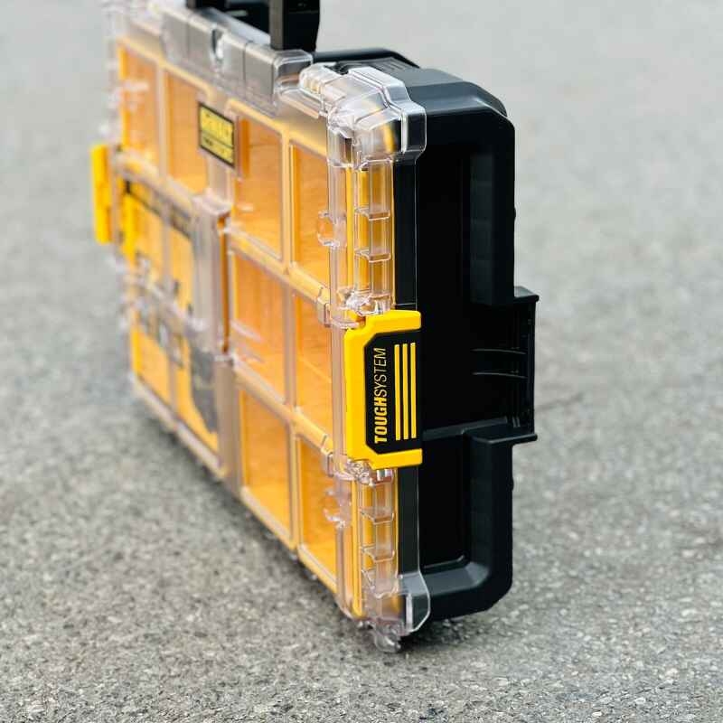 Hộp dụng cụ (nhựa) ToughSystem® Dewalt DWST83394-1