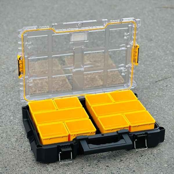 Hộp dụng cụ (nhựa) ToughSystem® Dewalt DWST83394-1