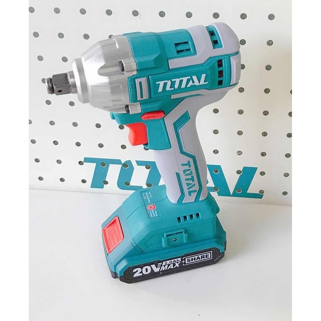 Máy siết buloong dùng pin 20V TIWLI2001 TOTAL