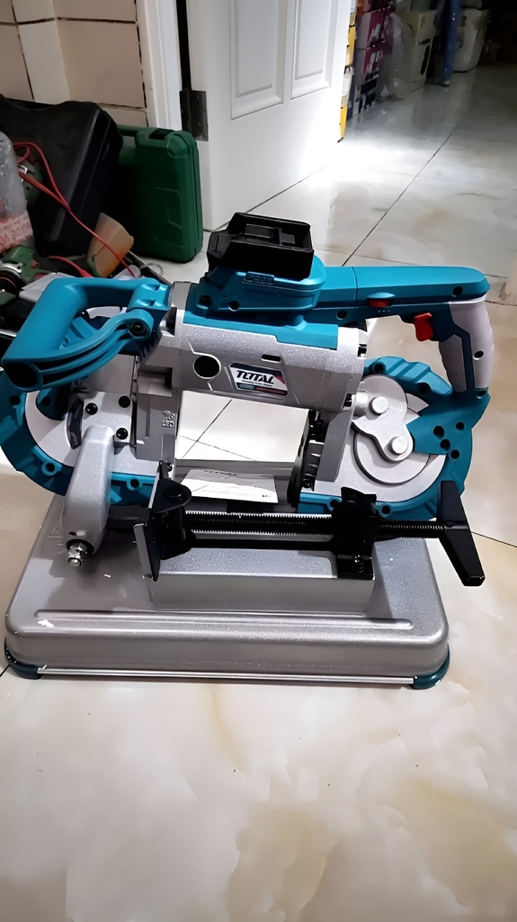 Máy cưa dùng pin 20V (không kèm pin & sạc) TBSLI20127 TOTAL