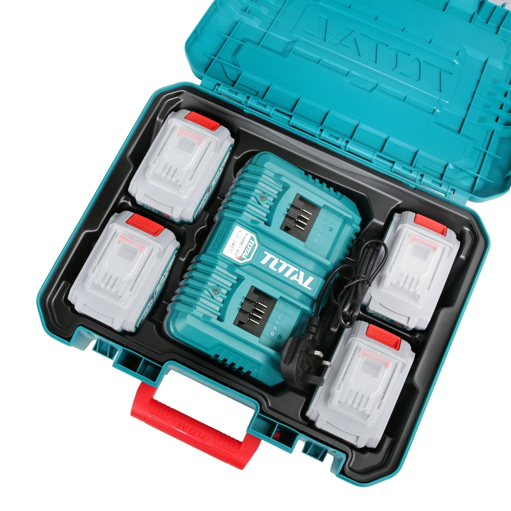 Bộ 4 pin và 1 sạc P20S TFBCLI20244 TOTAL