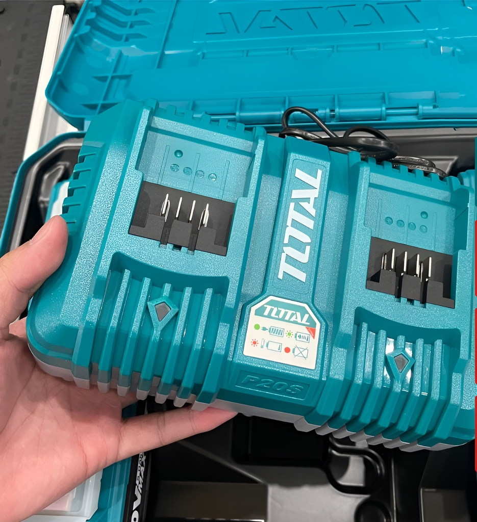 Bộ 4 pin TFBLI2053 và 1 sạc đôi TFCLI2034E dùng pin 20V TFBCLI20245 TOTAL