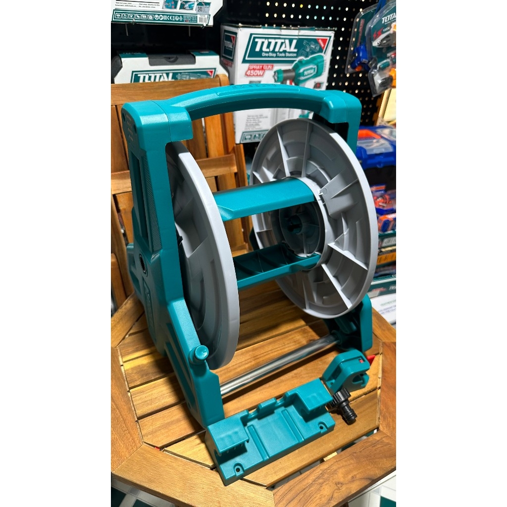 Dụng cụ cuộn ống nước THHR40122 TOTAL
