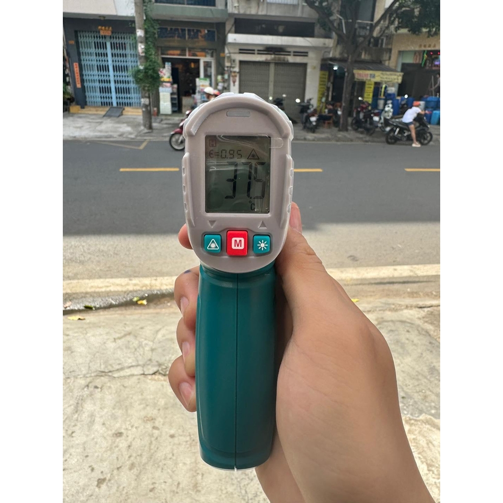 Nhiệt kế hồng ngoại THIT0155028 TOTAL