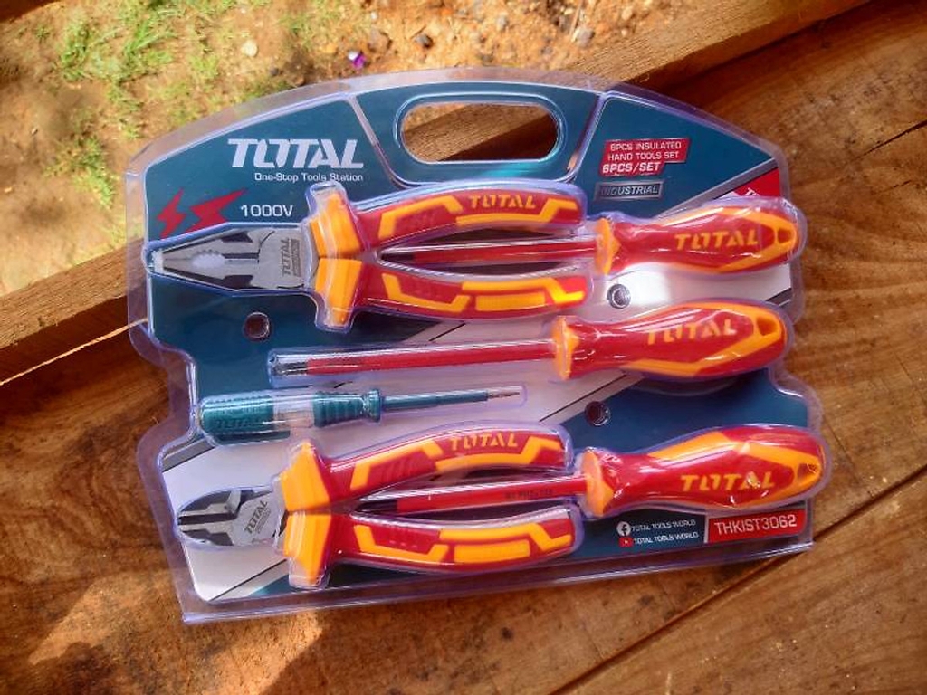 Bộ 6 công cụ cách điện THKIST3062 TOTAL