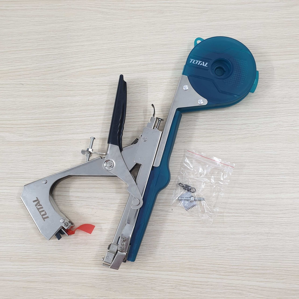 Dụng cụ buộc dây đai cầm tay THTPTM1251 TOTAL