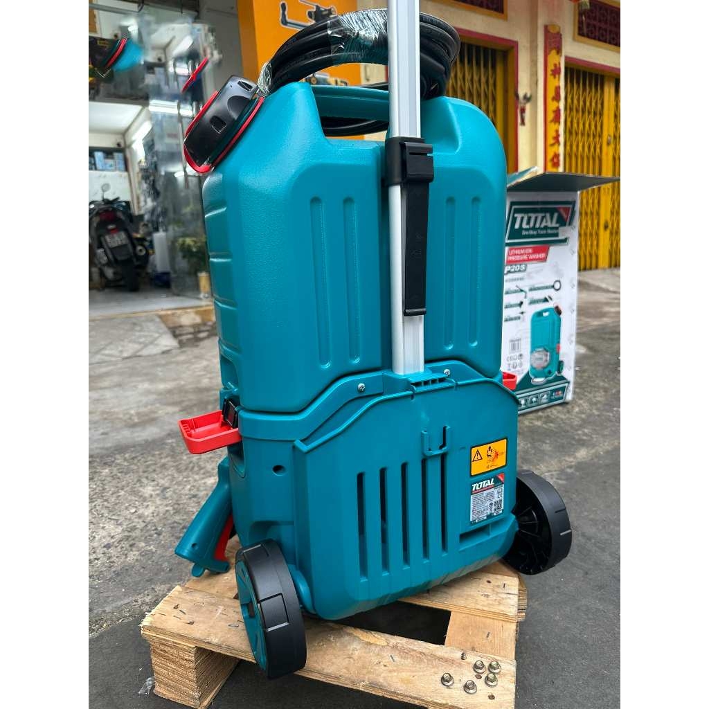 Máy xịt rửa dùng pin 40V TPWLI4006 TOTAL