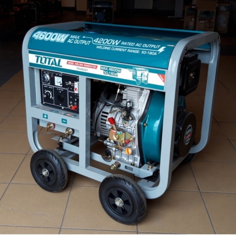 Máy phát điện dùng dầu diesel (kết hợp chức năng máy hàn) 4.6KKW/180 A Total TP446001