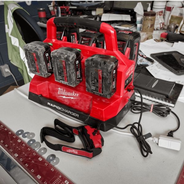 Trạm Sạc Nhanh 6 Cổng M18 PC6