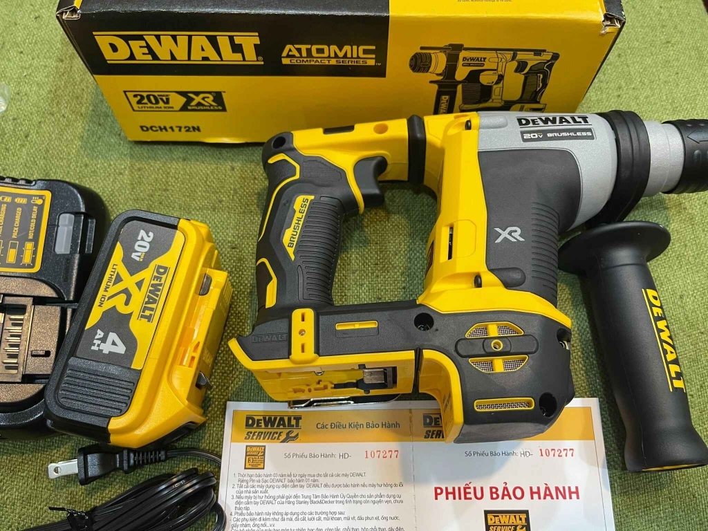 Máy khoan đục dùng pin Dewalt DCH172N -KR
