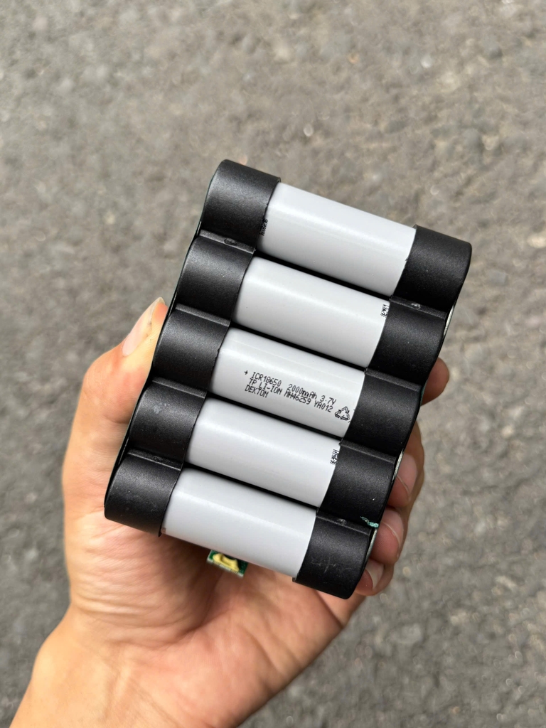 PIN M21 PHỔ THÔNG M21-B4085PLUS (Màu xanh hoặc xám)