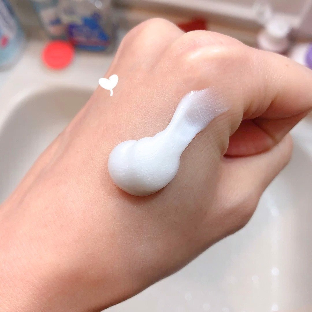 Sữa Rửa Mặt Tạo Bọt Dưỡng Da D Program Essence In Cleansing Foam 120g