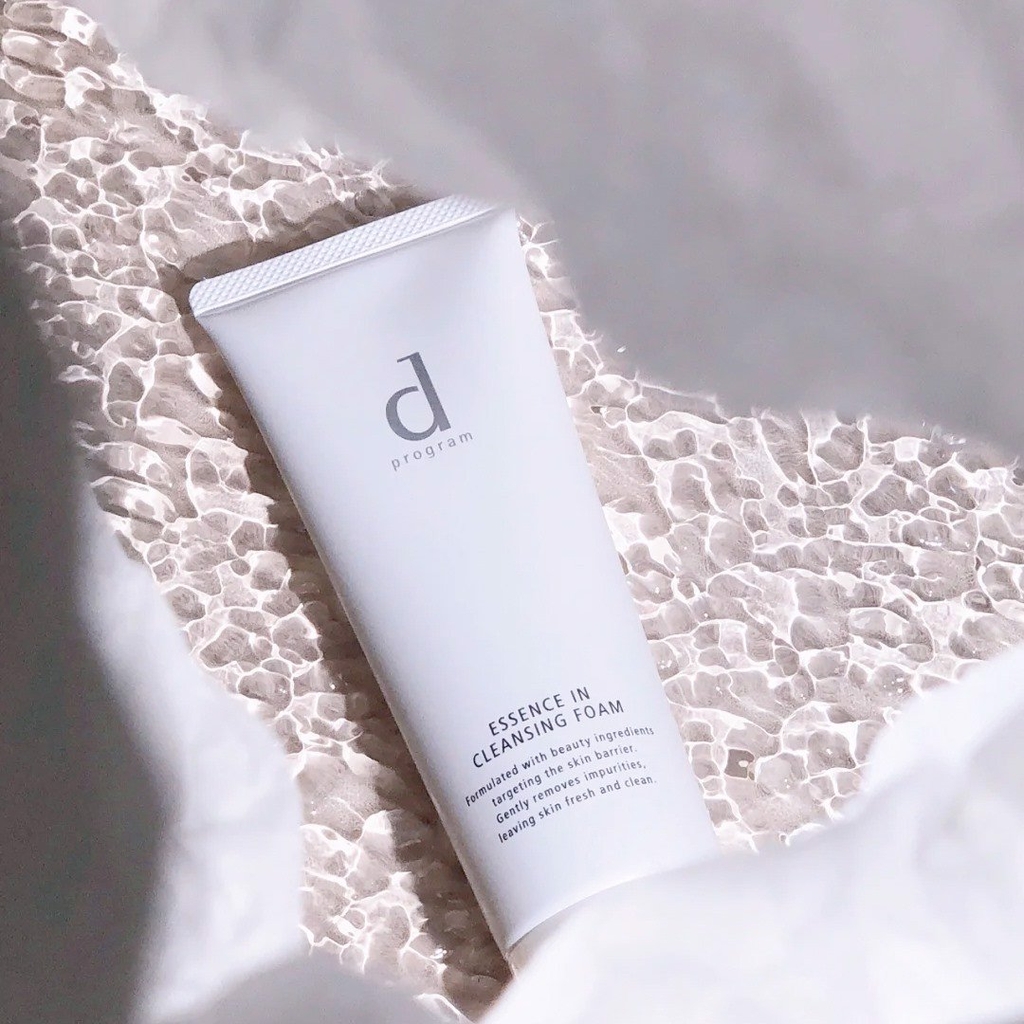 Sữa Rửa Mặt Tạo Bọt Dưỡng Da D Program Essence In Cleansing Foam 120g