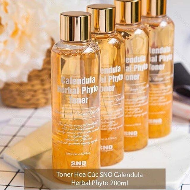 Nước Hoa Hồng Cúc SNO Calendula Herbal Phyto Toner Cánh Hoa Tươi 200ml