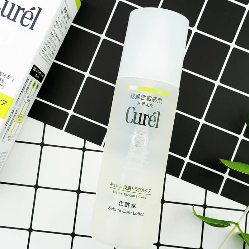 Nước Hoa Hồng Kiềm Soát Dầu Curél Sebum Trouble Care Moisture Facial Lotion 150ml