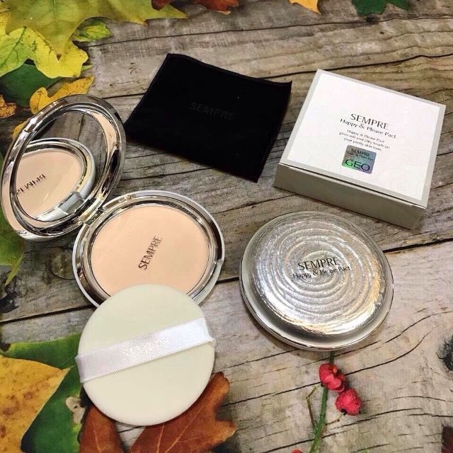 Phấn Phủ Siêu Mịn Sempre Happy & Please 22g