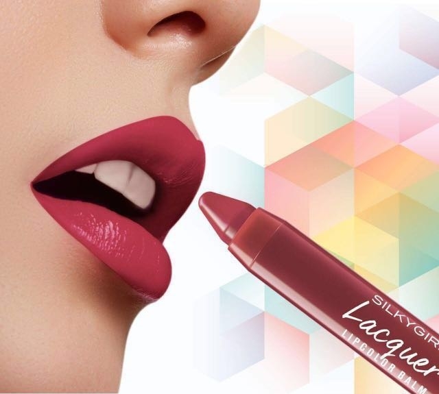 Son dưỡng có màu SilkyGirl Lacquer Lip Color Balm 3.2g