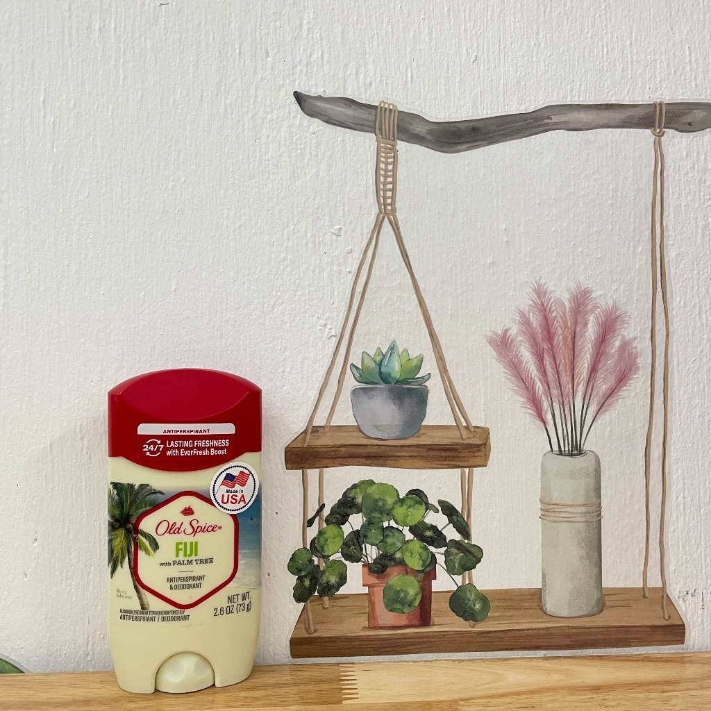 Lăn Khử Mùi Giảm Tiết Mồ Hôi Hương Cho Nam Old Spice Fiji 73g