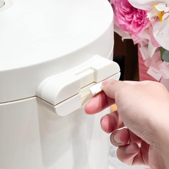 Thùng gạo chân không 2Lock K23-31224W