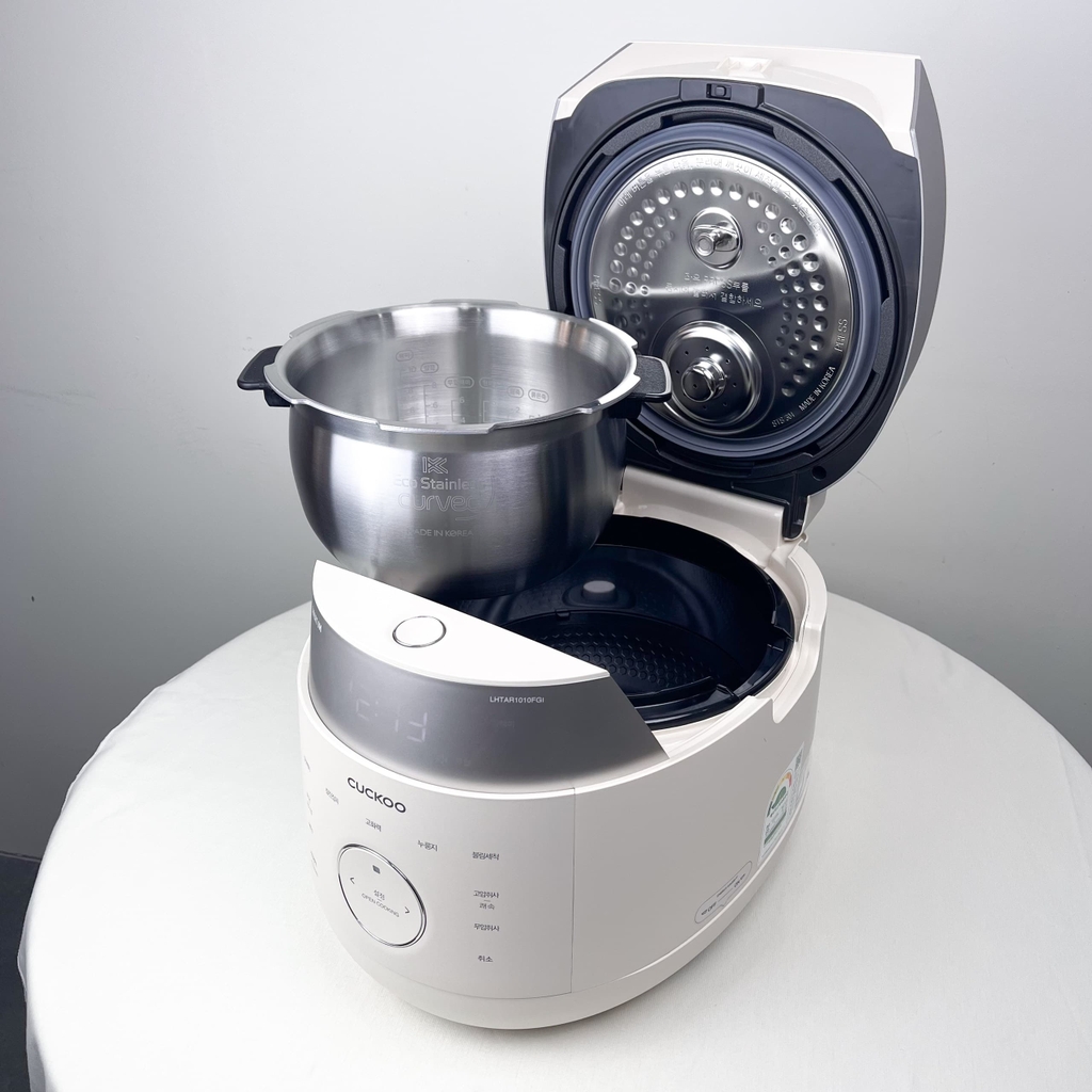 Nồi cơm điện cao tần áp suất Cuckoo CRP-LHTAR1010FGI 1.8L (lòng inox)