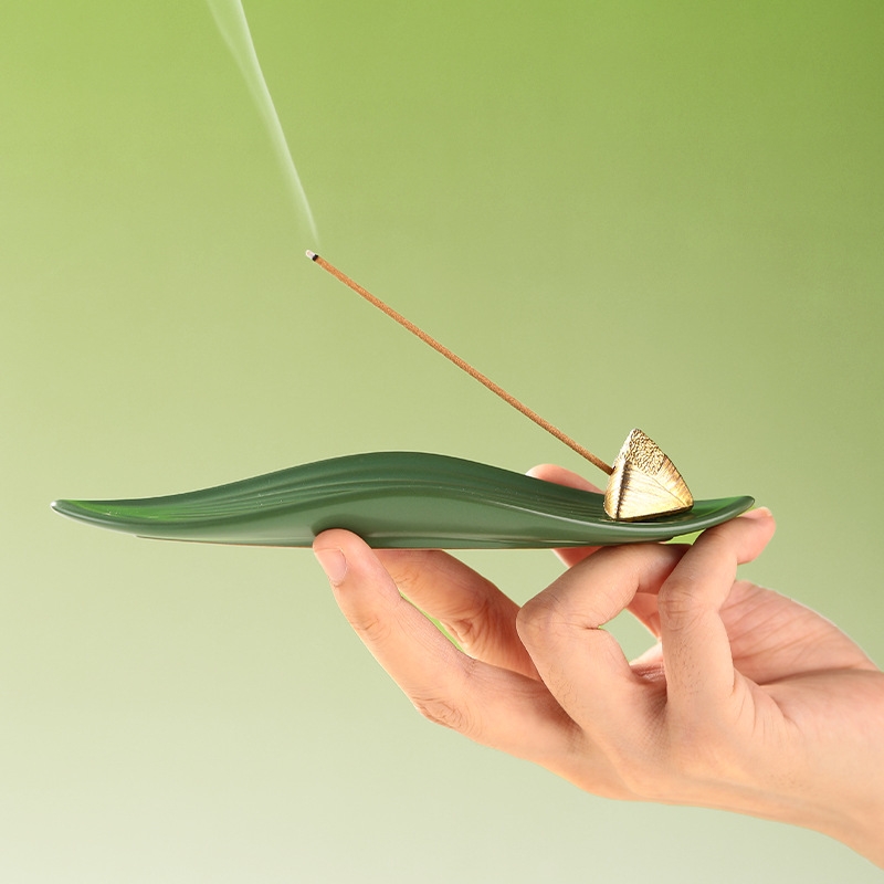 Đế cắm hương trầm LX2025050401