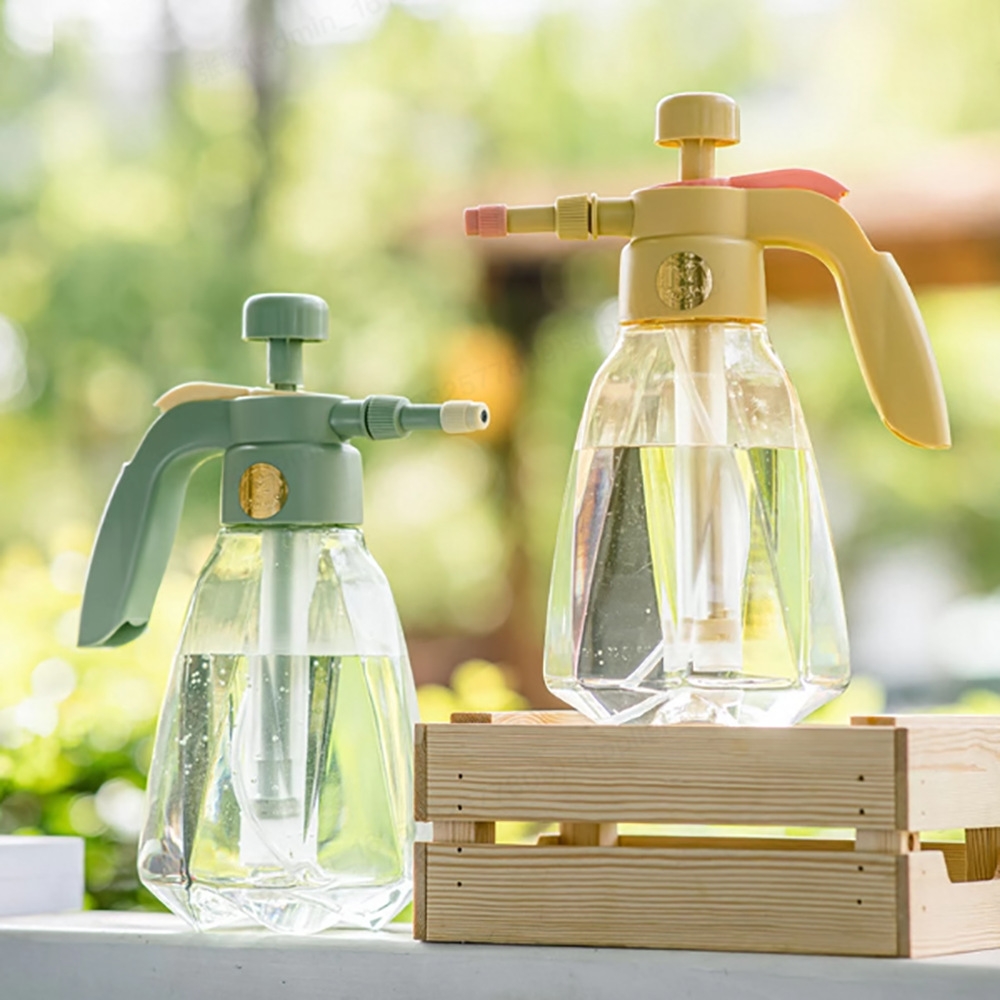 Bình tưới cây 1500ml QC 8076