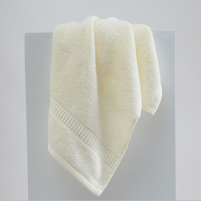 Khăn tắm Jieliya 100% Cotton 72x33cm 6717