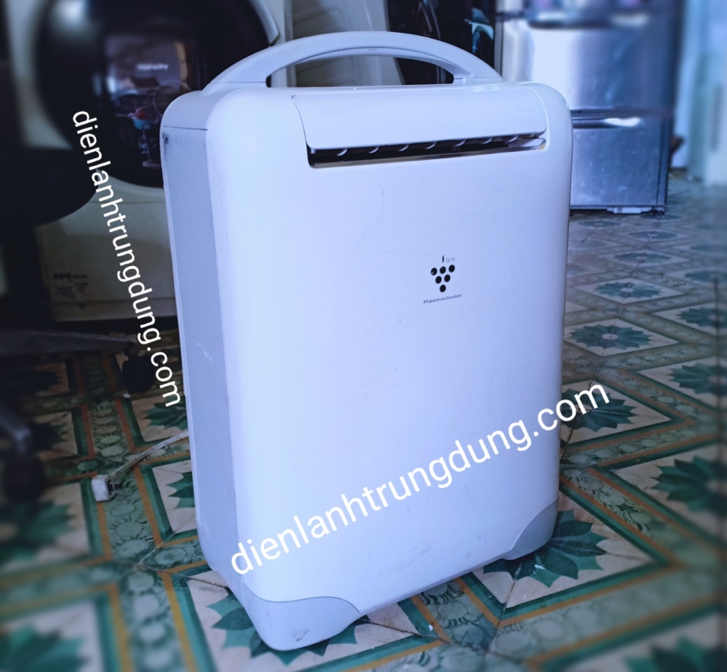 Máy hút ẩm SHARP CV-U71 Vali cho phòng <30m2