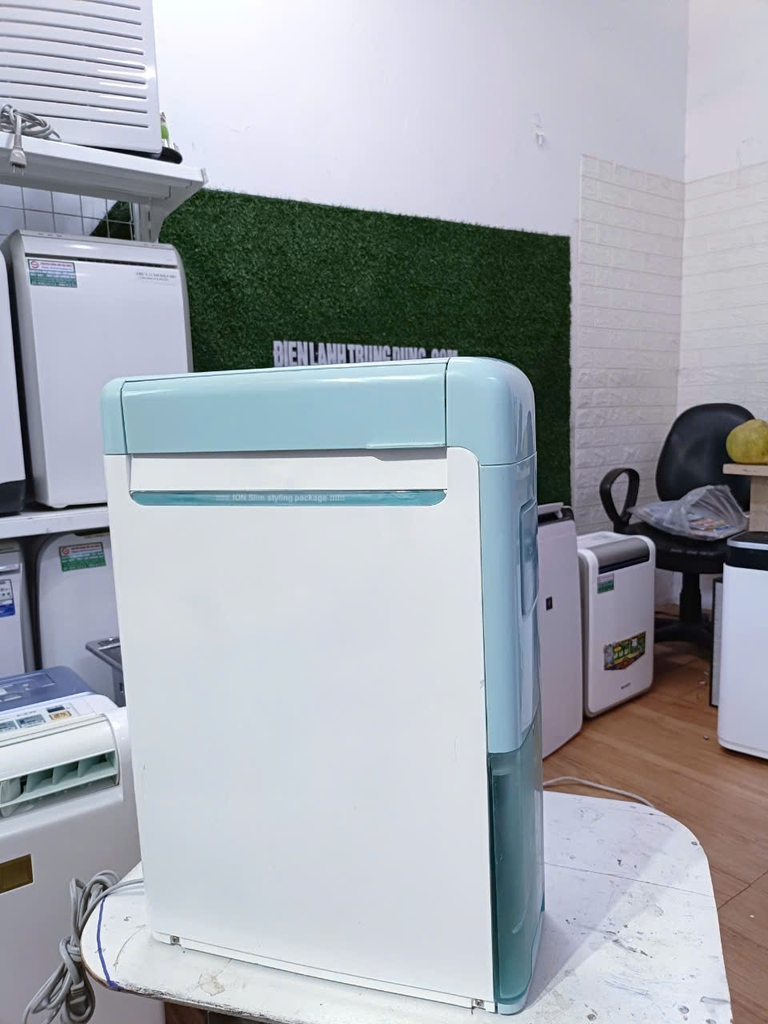 <30m2 Máy hút ẩm Toshiba hút êm- siêu tiết kiệm điện ( có thoát nước trực tiếp)