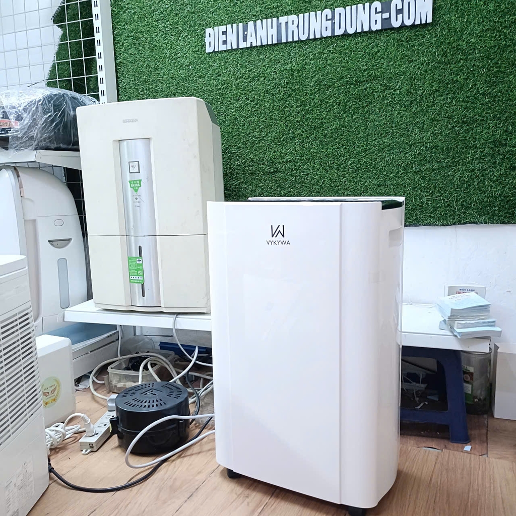 điện 200V - <65m2 Máy Hút ẩm  VYKYWA V22 siêu lớn cho phòng <65m2 rất mới 98%