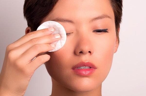 Bận rộn đến mấy cũng không được bỏ qua 3 bước dưỡng da sau!