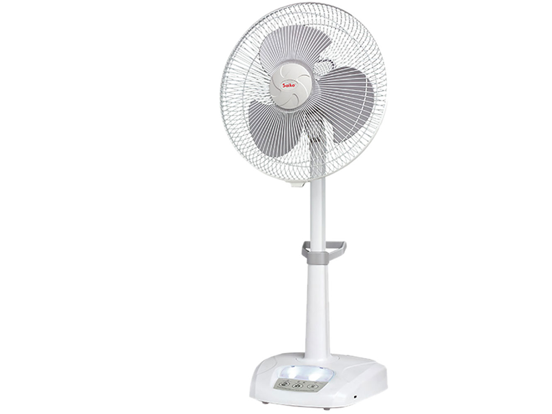 Quạt tích điện Saiko RF-930