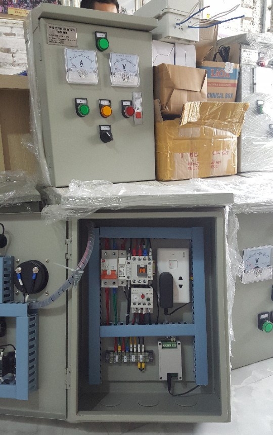 Tủ điều khiển hệ thống bơm lắp sim trực tiếp