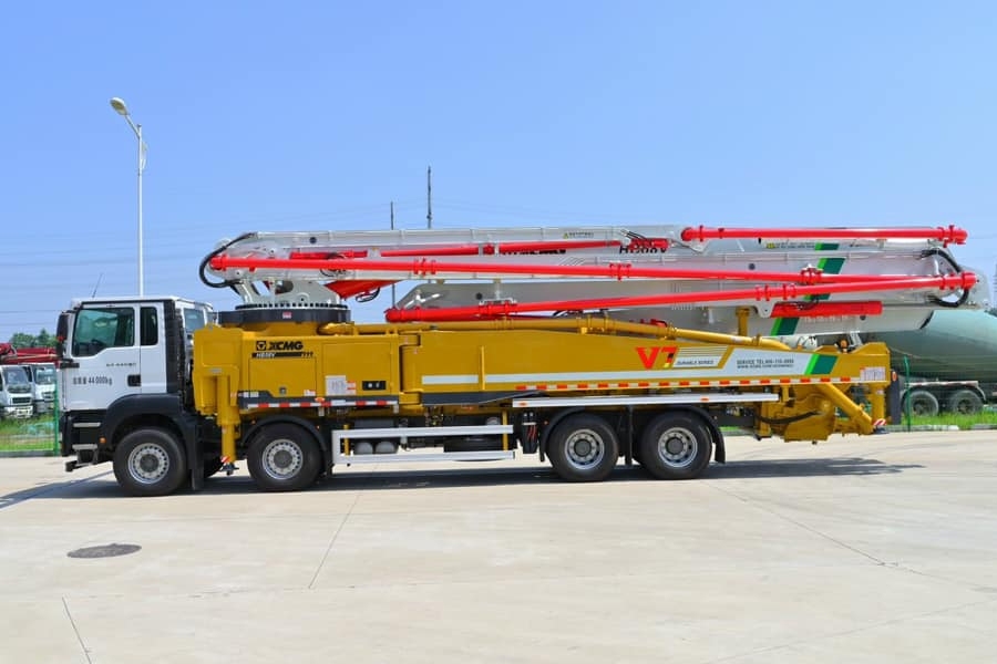 Bơm cần XCMG 58M - Bán Xe Bơm bê tông cần 58M XCMG