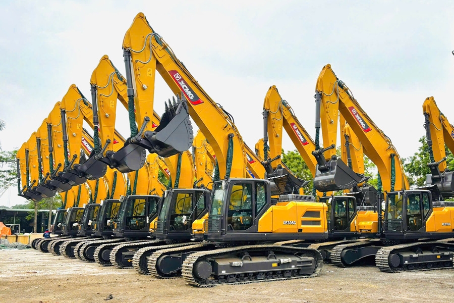 Máy xúc đào bánh xích XCMG gầu 1.6 m3 Model: XE335G