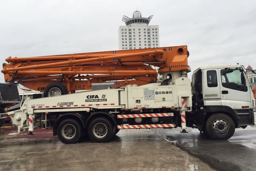 Bơm cần Zoomlion 41M - Bán Xe Bơm bê tông cần 41M Zoomlion Cifa