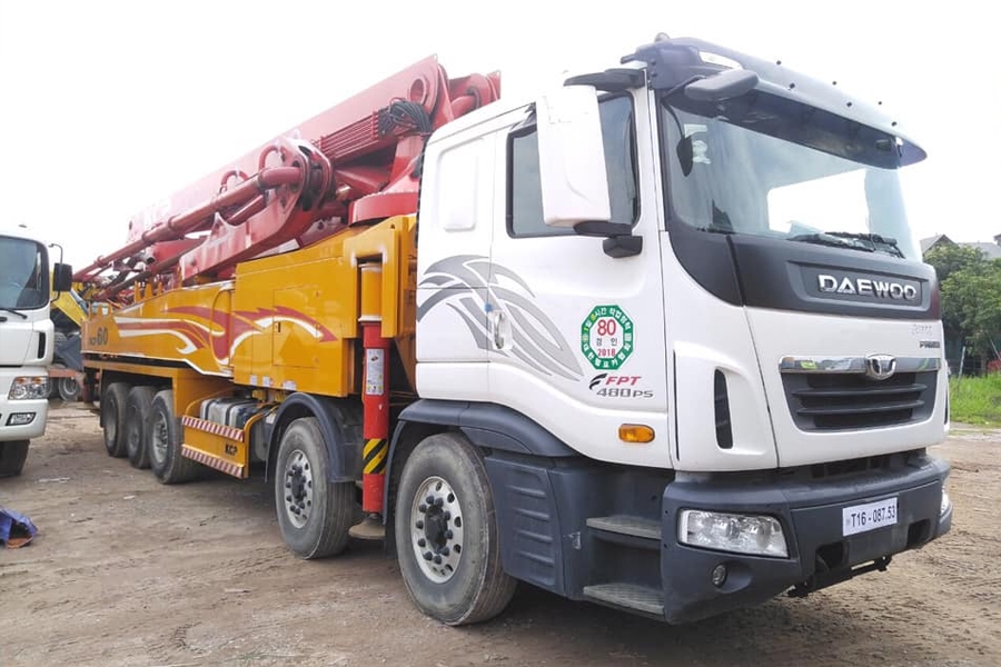 Bơm KCP 60M 5 đốt - KCP60ZX170  xe cơ sở HYUNDAI XCIENT 10X4