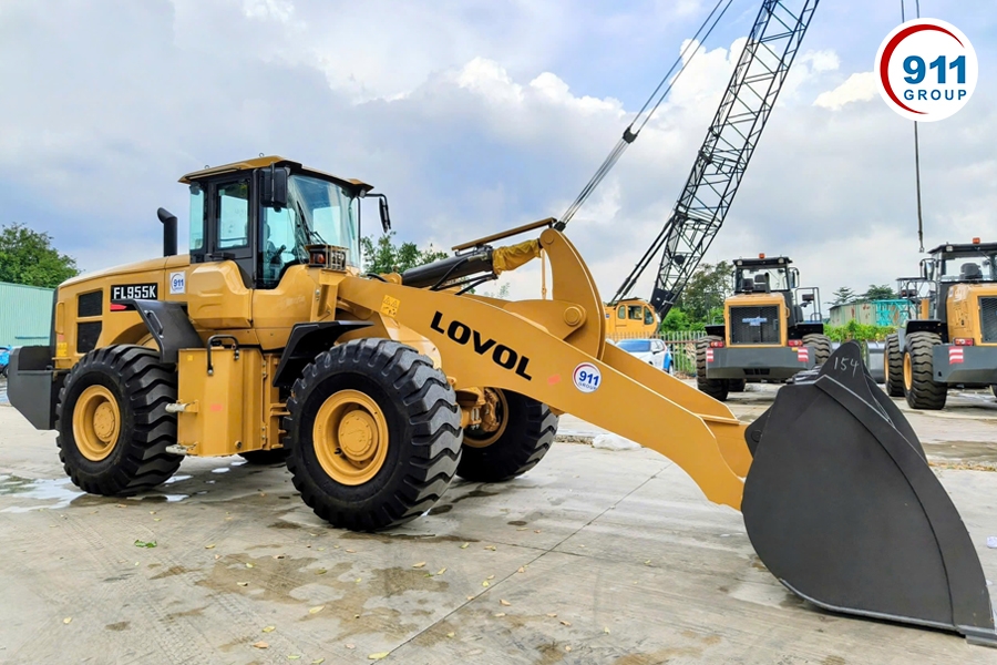 Máy xúc lật Lovol gầu 4.5m3 - Model: FL955K | 911 Group