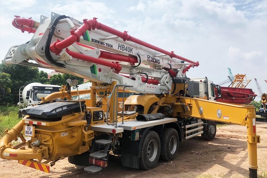 Bơm cần XCMG 40M - Bán Xe Bơm bê tông cần 40M XCMG