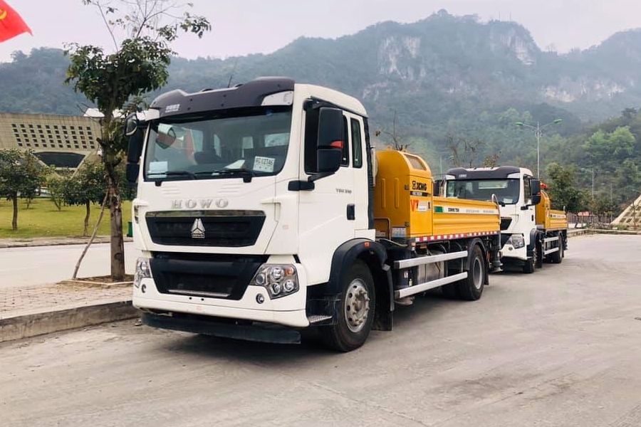 Bơm Tự hành XCMG Ap 18 đến 26 - Xe cơ sở Howo 2 chân