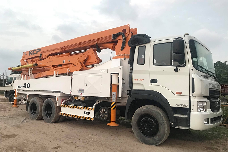 Bơm cần KCP 40M 4 đốt - KCP40RX170 xe cơ sở Hyundai HD260