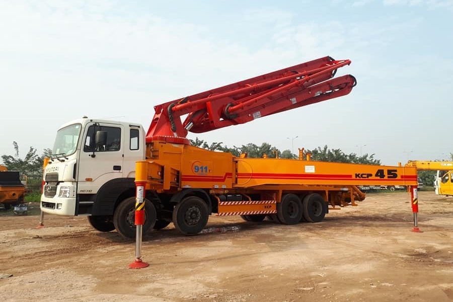 Bơm cần KCP 45M 5 đốt - KCP45ZX170 xe cơ sở Hyundai HD310