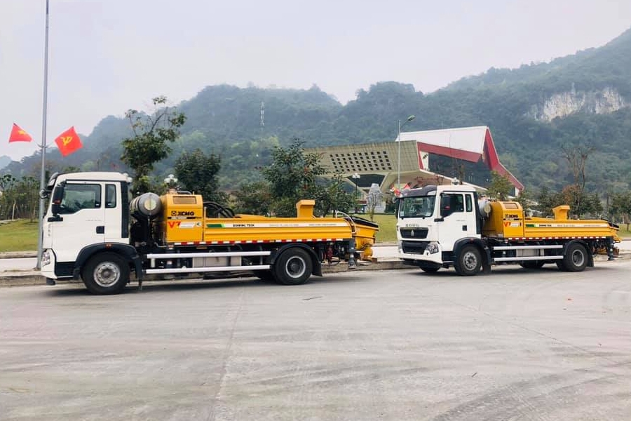 Bơm Tự hành XCMG Ap 18 đến 26 - Xe cơ sở Howo 2 chân