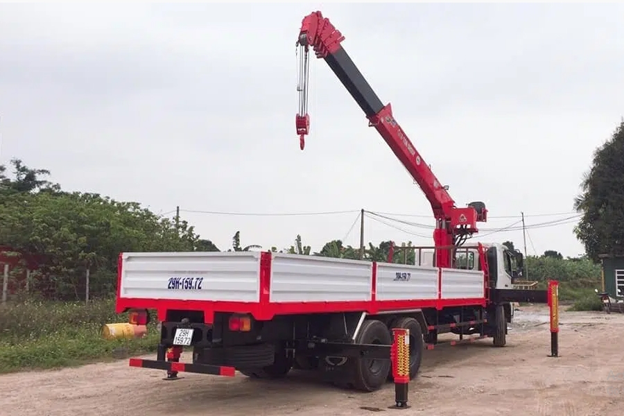 Xe cẩu tự hành 8 tấn Z-Ton - Model: Atom 876