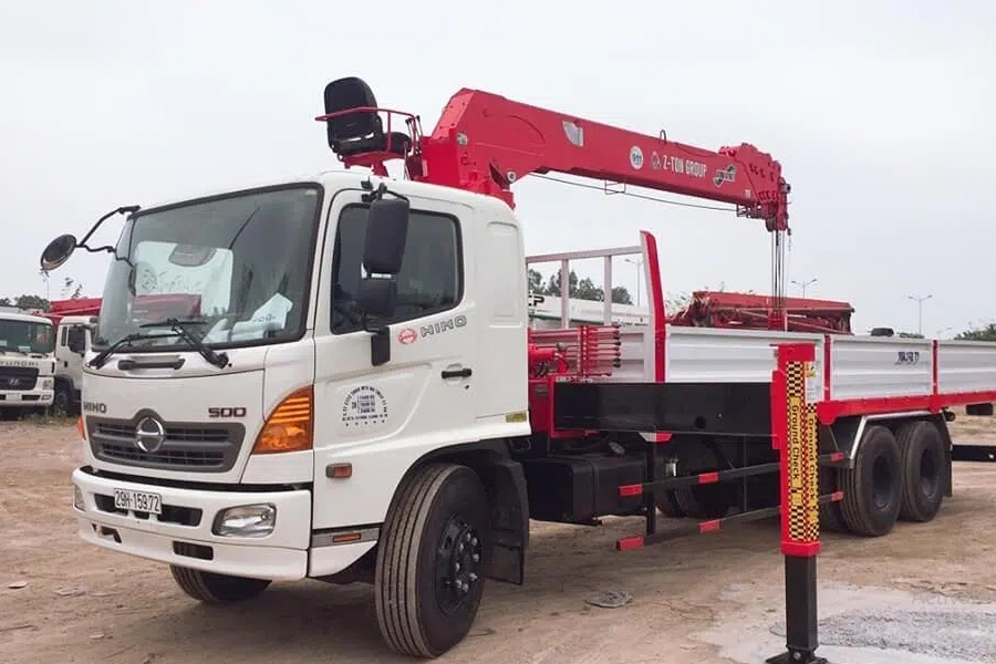 Xe cẩu tự hành 8 tấn Z-Ton - Model: Atom 876
