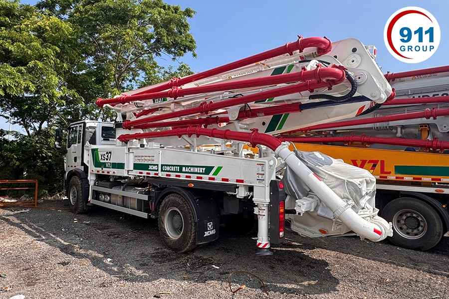 Xe bơm bê tông cần 37M XCMG Model: XS37 | 911 Group