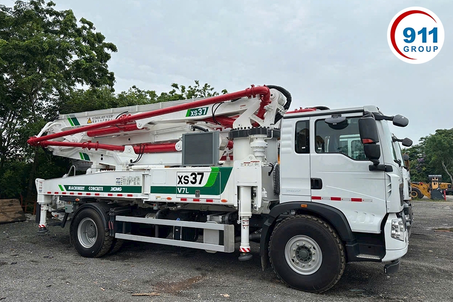 Xe bơm bê tông cần 45M XCMG Model: XS45 | 911 Group