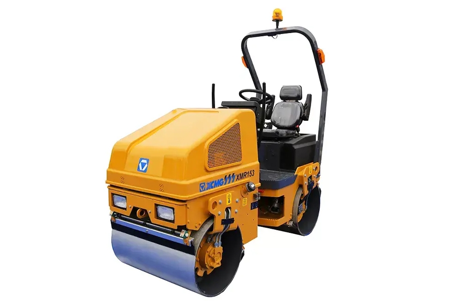 Xe lu rung XCMG tải trọng 1,6 Tấn. Model: XMR153